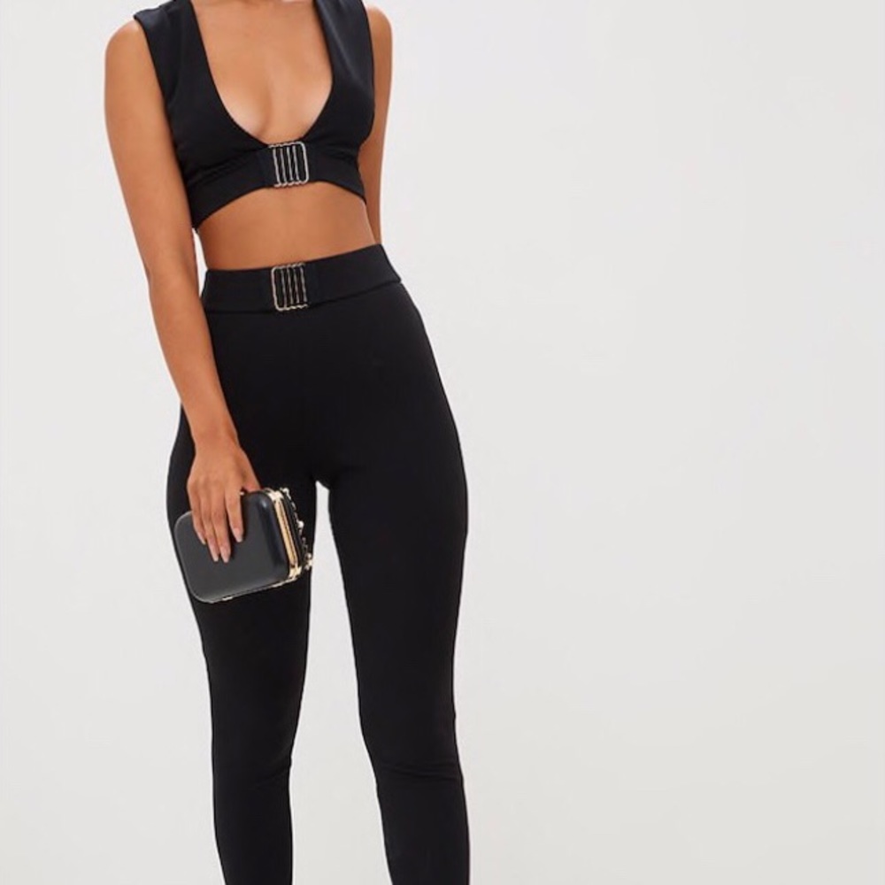 PrettyLittleThings Black  co-ard set